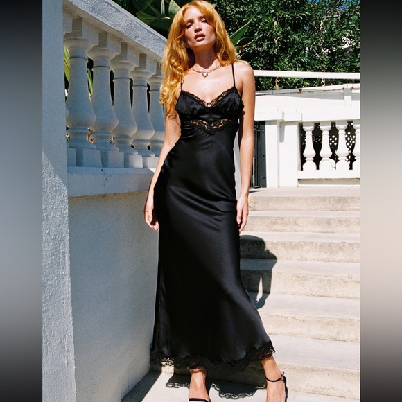 Princess Polly Black Formal dress with lace detailing. New with Tags -  www.armafbd.com